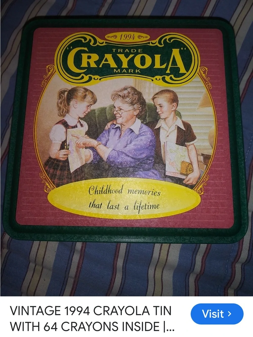 Crayola Vintage Keepsake Tin - Green & Burgundy includes 64 crayons.